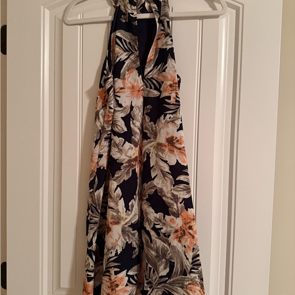 Alythea Tropical Floral Halter Dress - Picture 4 of 8